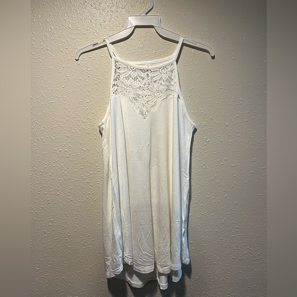 White lace neck tank top